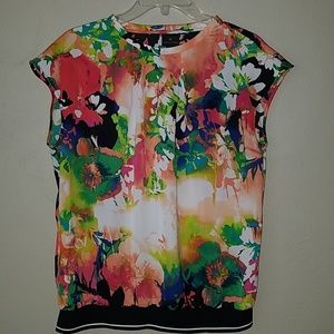 **3 for $20** Worthington banded bottom top